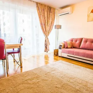 Luxury Mall Area Apartamento Bucarest